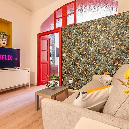 5min To Center - 6 Guests *