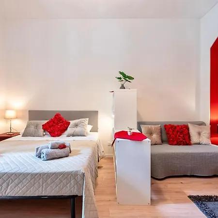 5min To Center - 6 Guests Turim